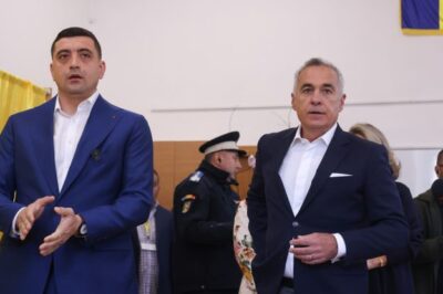TRĂDARE ÎN NUMELE PATRIEI? George Simion și Călin Georgescu, ACUZAȚI că JOACĂ DUBLU! – „Suveraniștii” AR FI DE FAPT PRADĂ… SAU PRĂDĂTORI?